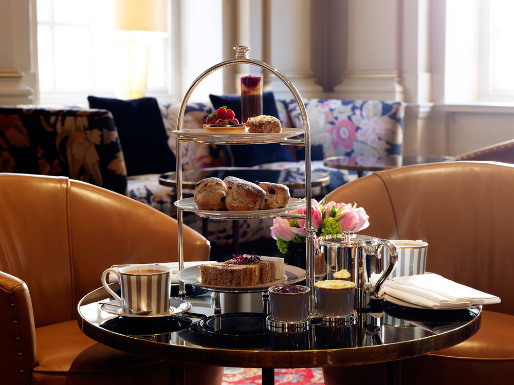 The Bloomsbury Hotel Londra Ristorante foto Afternoon tea at the St Pancras Renaissance Hotel, London
