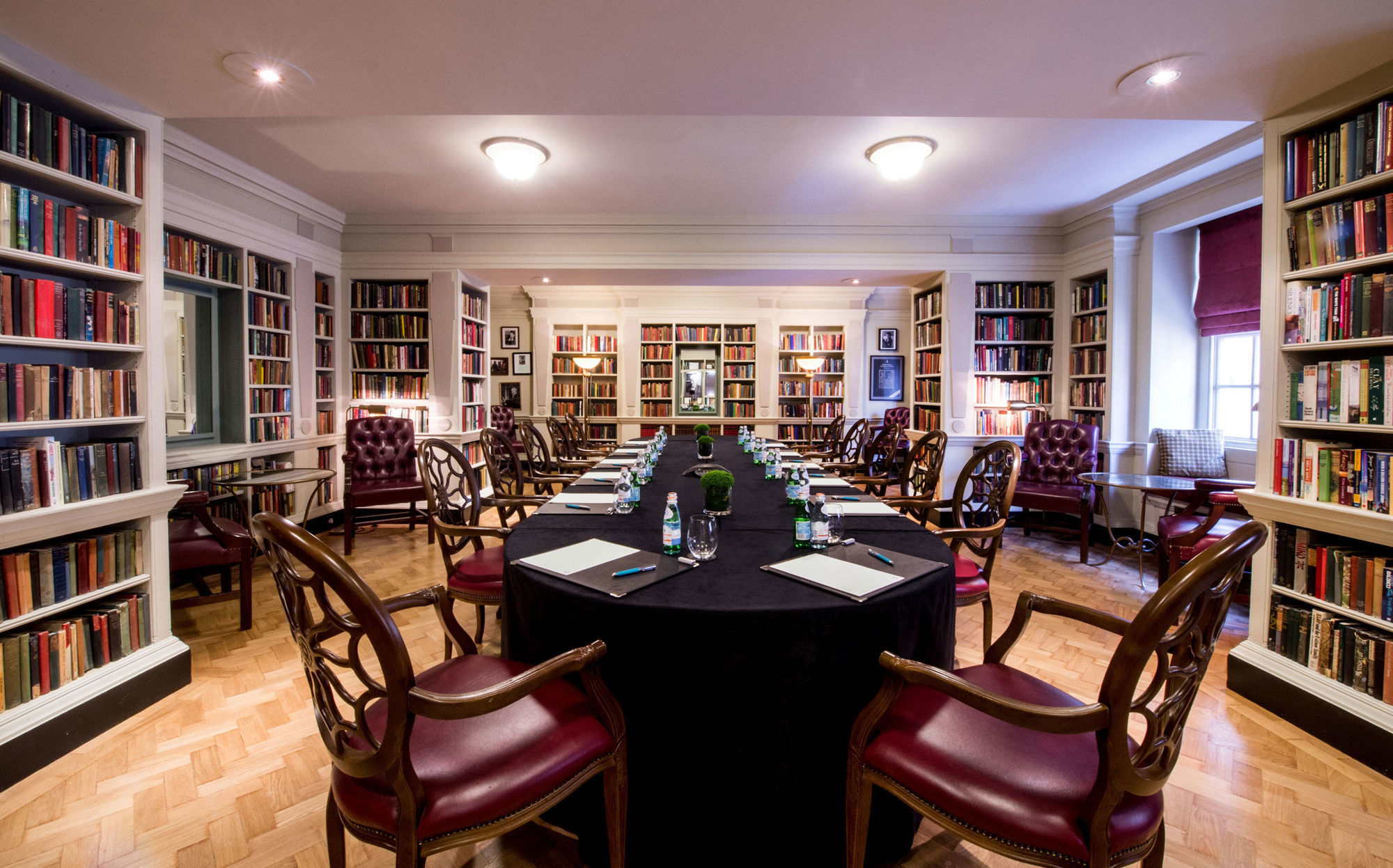 The Bloomsbury Hotel Londra Servizi foto Library
