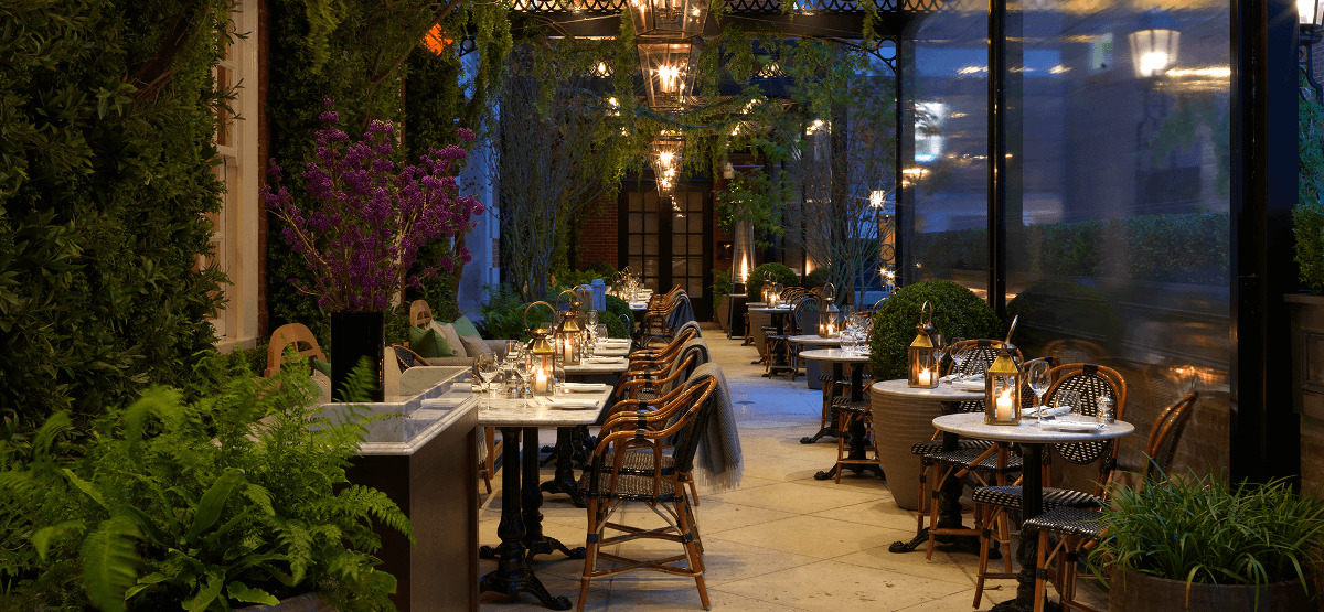 The Bloomsbury Hotel Londra Esterno foto The outdoor dining room at the restaurant